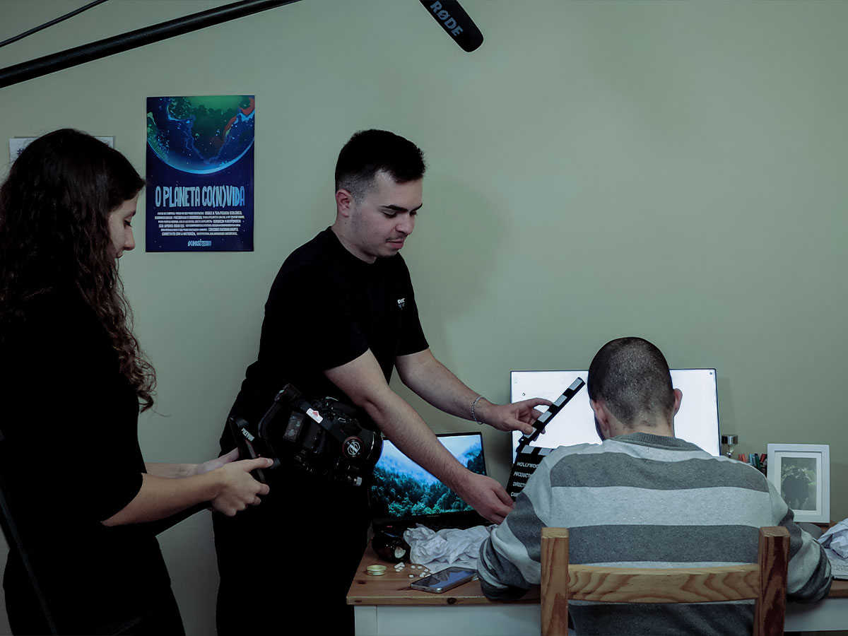 Imagem de Behind The Scenes de Unveiled Paradox